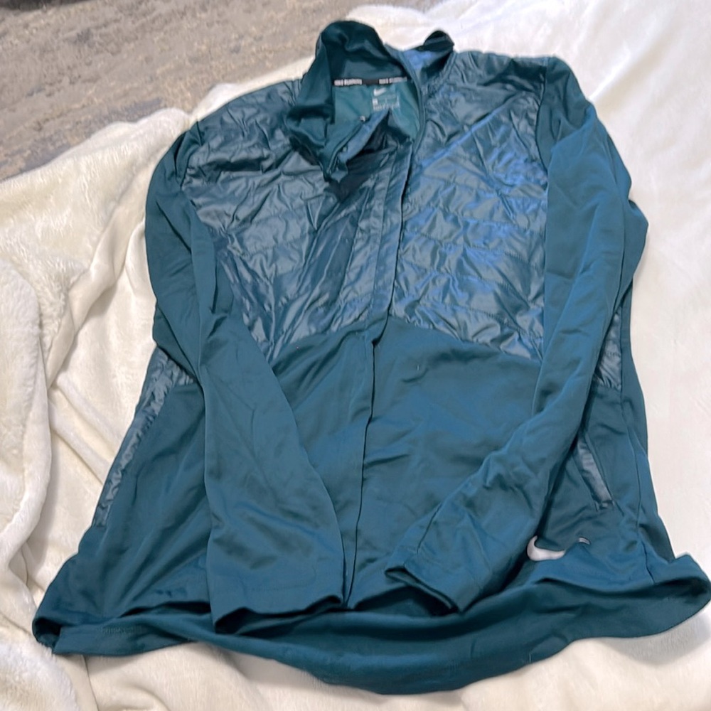 Nike Women’s Running Jacket - size L